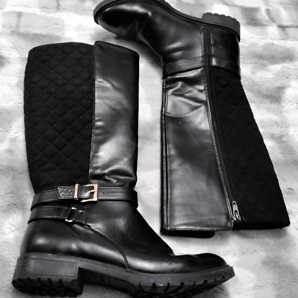 Fashionable Black Riding Boot.  Size 6